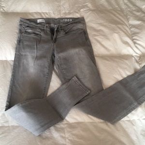 Gap 1969 Legging Jean